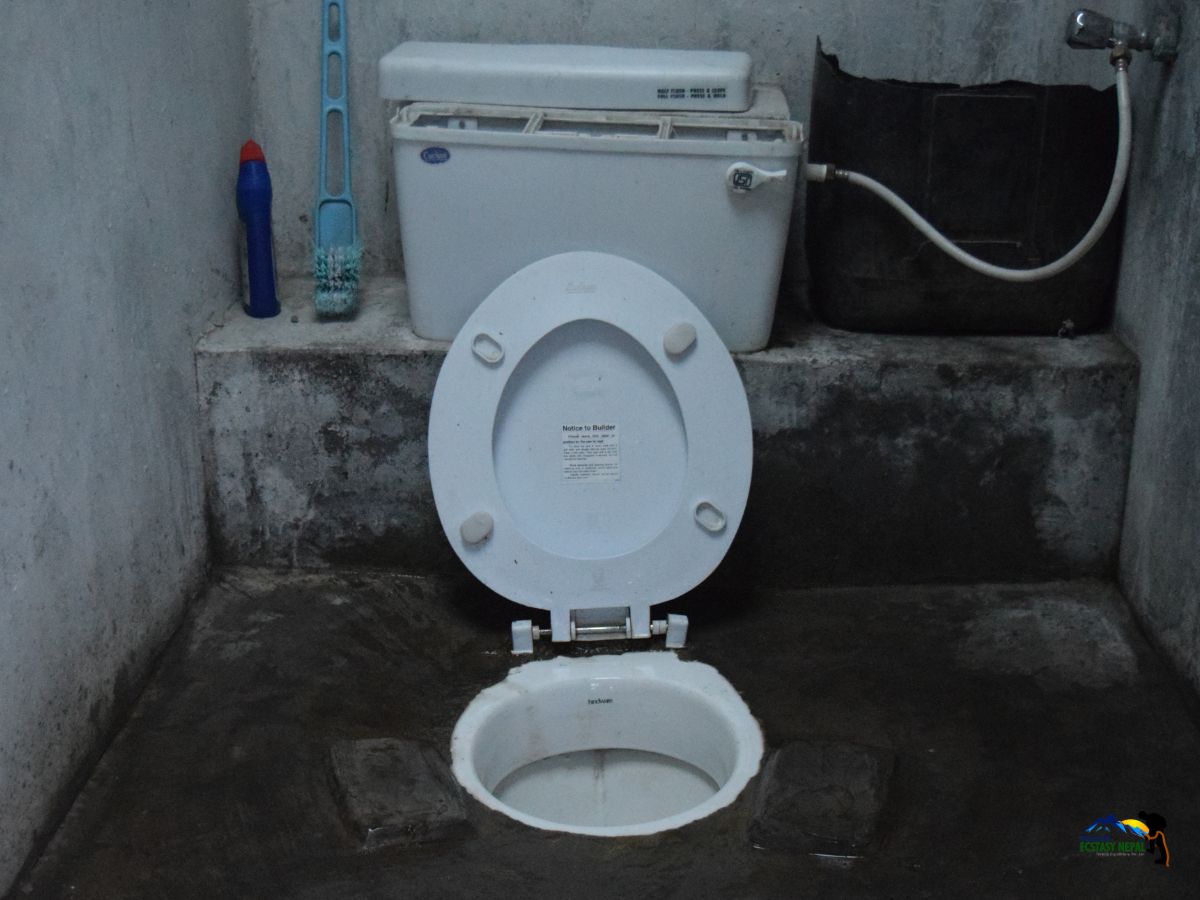squat style toilet in manaslu circuit trek