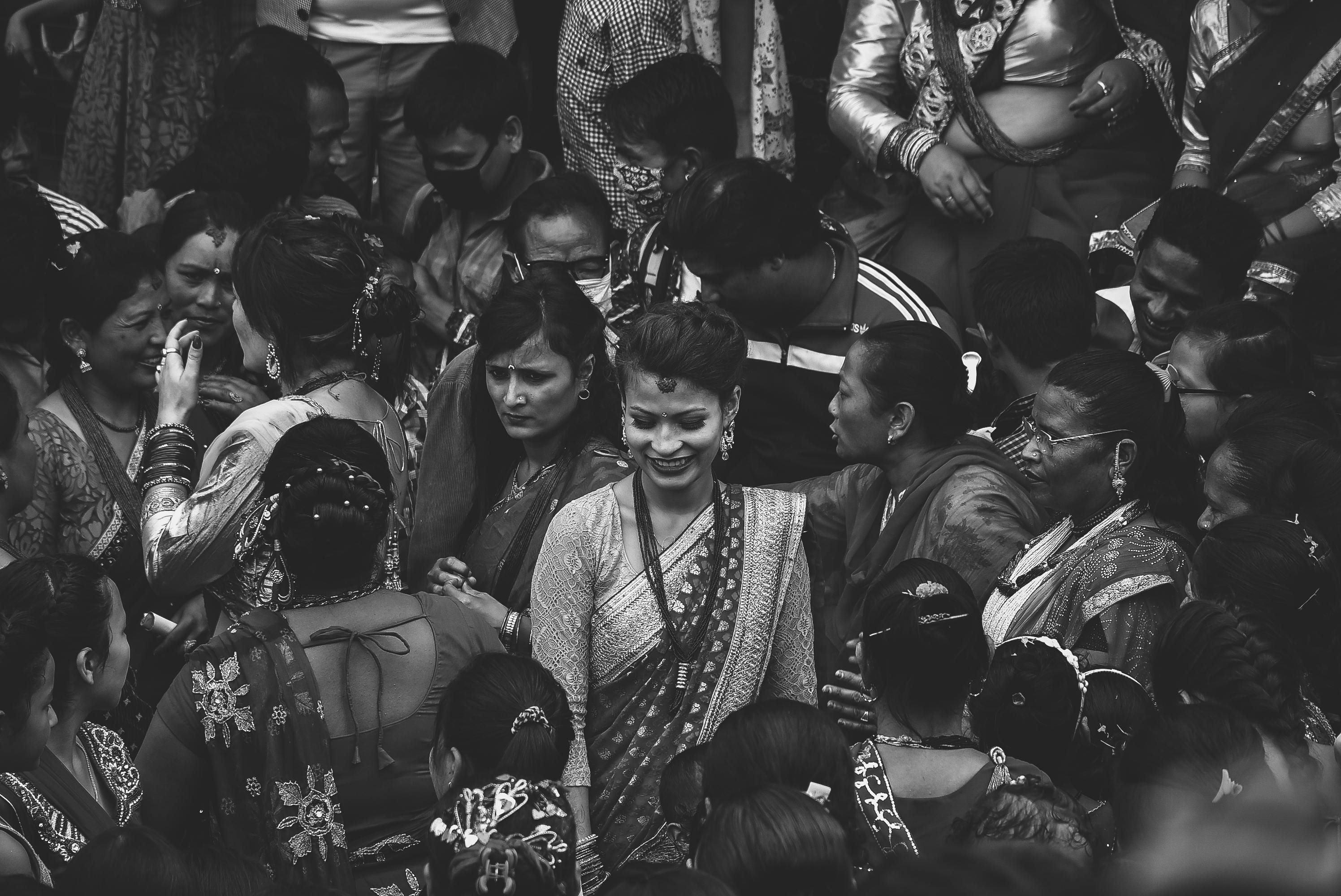 women celerating teej festival at pashupatinath temple