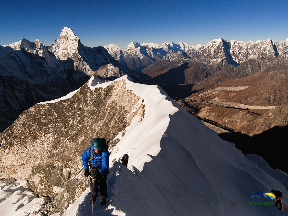 reaching island peak