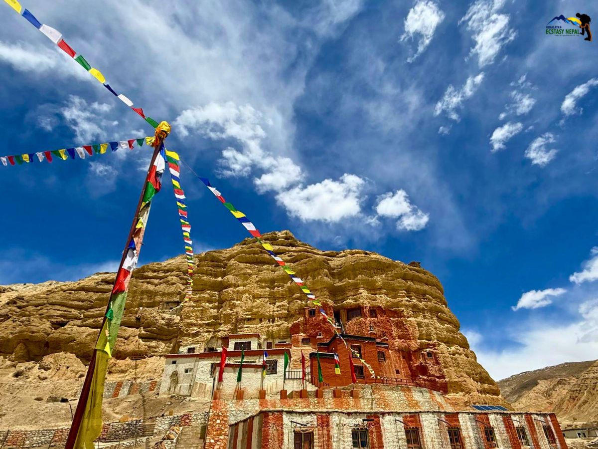 niphu cave monastery