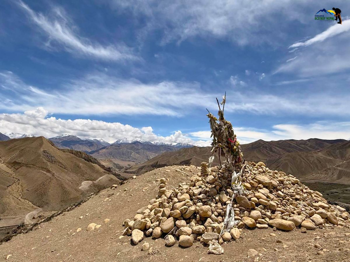 on the way to upper mustang