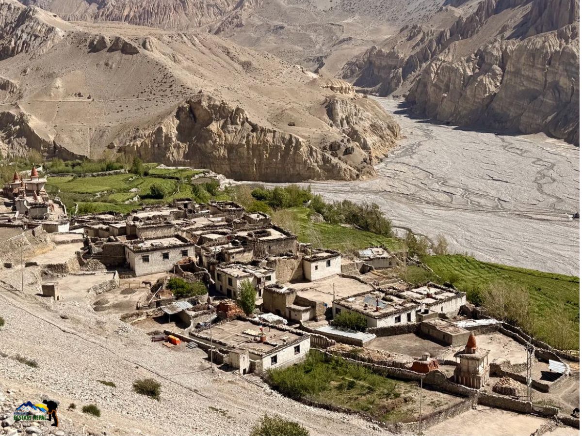tangbe village upper mustang